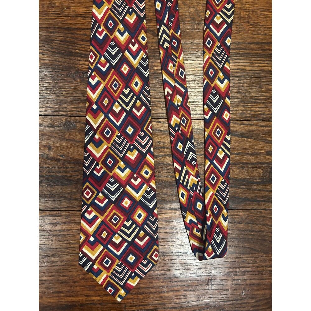 Brioni Multicolored Pattern Geometric Diamond Red Blue Yellow Men's Silk Tie